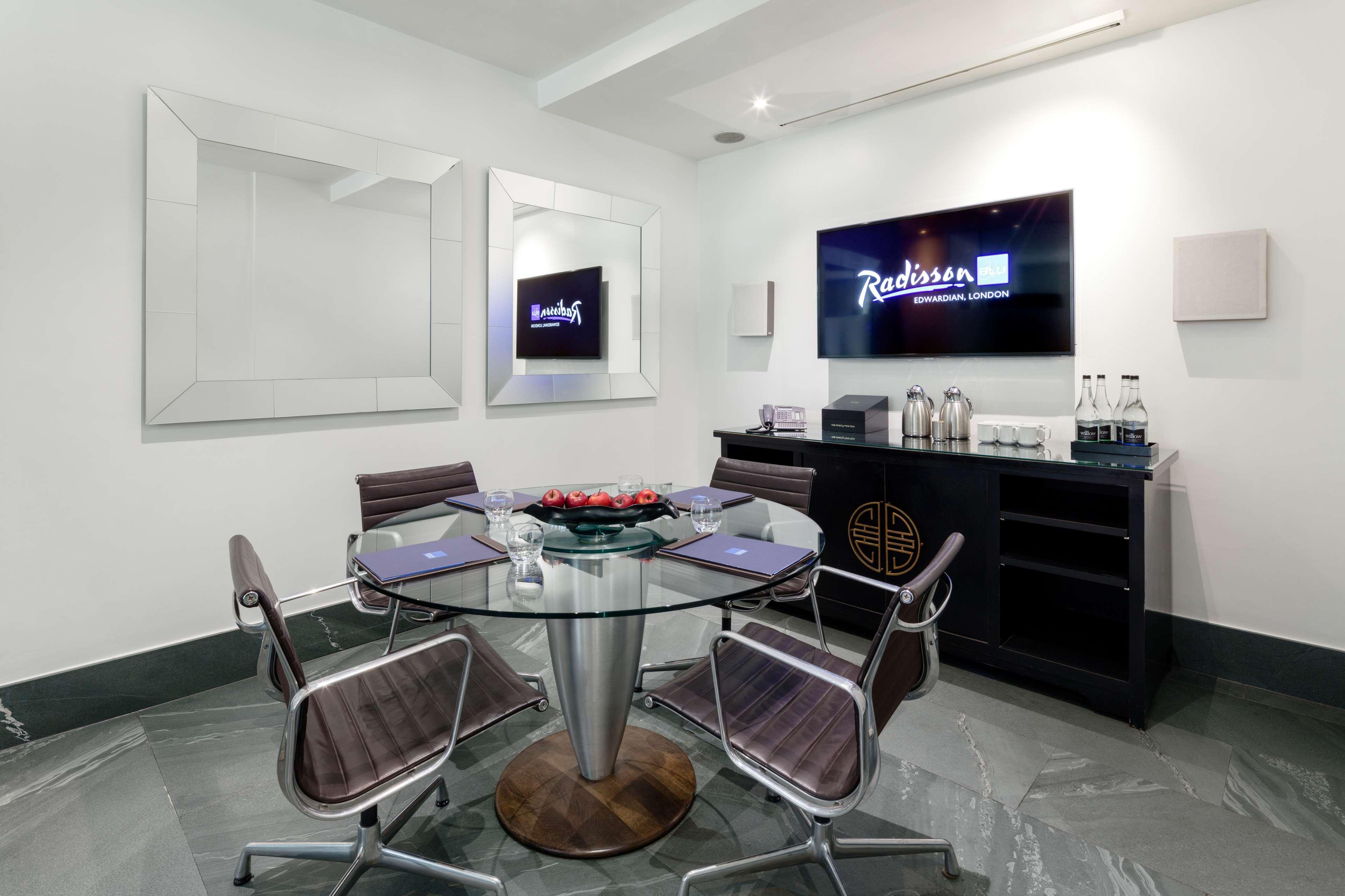 Radisson Blu Hotel, London Marble Arch - Formerly Sussex Екстер'єр фото